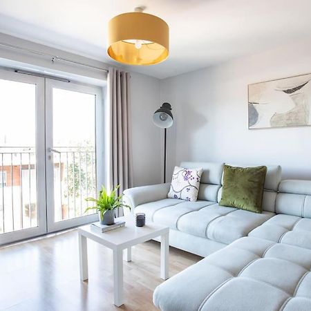 Apartamento 5* Ultra Luxury, Great Views, Underground Parking Belfast Exterior foto